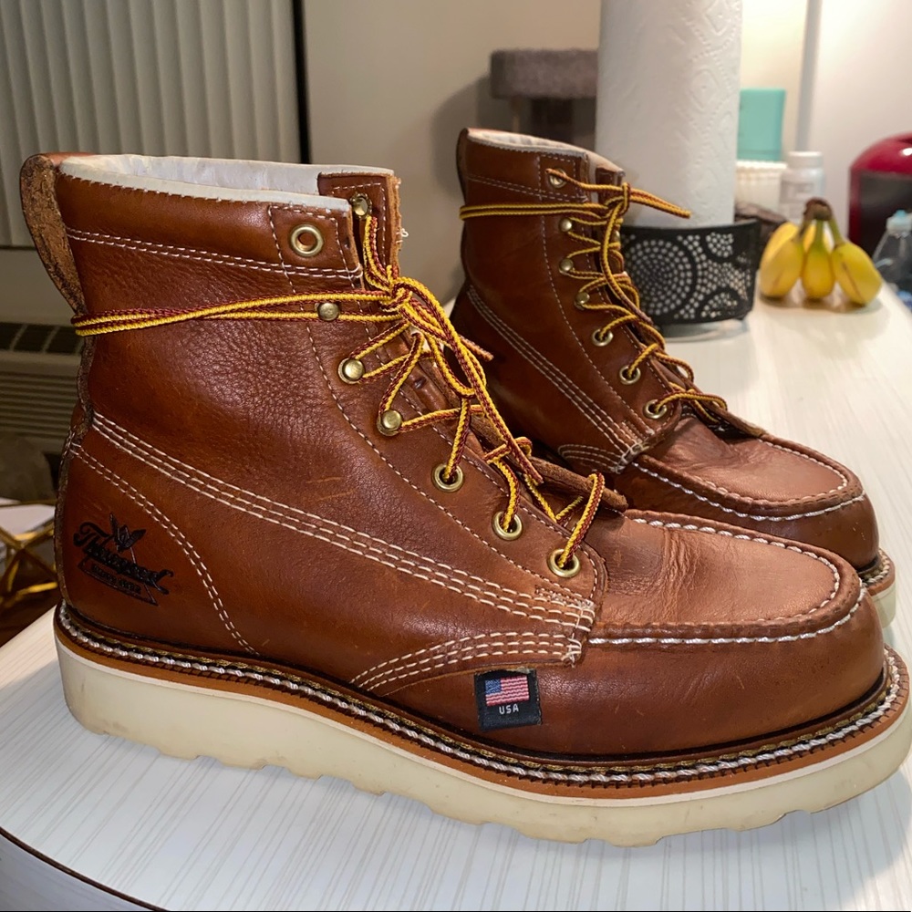 Thorogood Leather Lace Up Boots